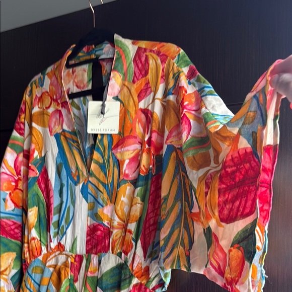 NWT Dress Forum Tropical Print Kimono Style Dress - Size L - Picture 5 of 11